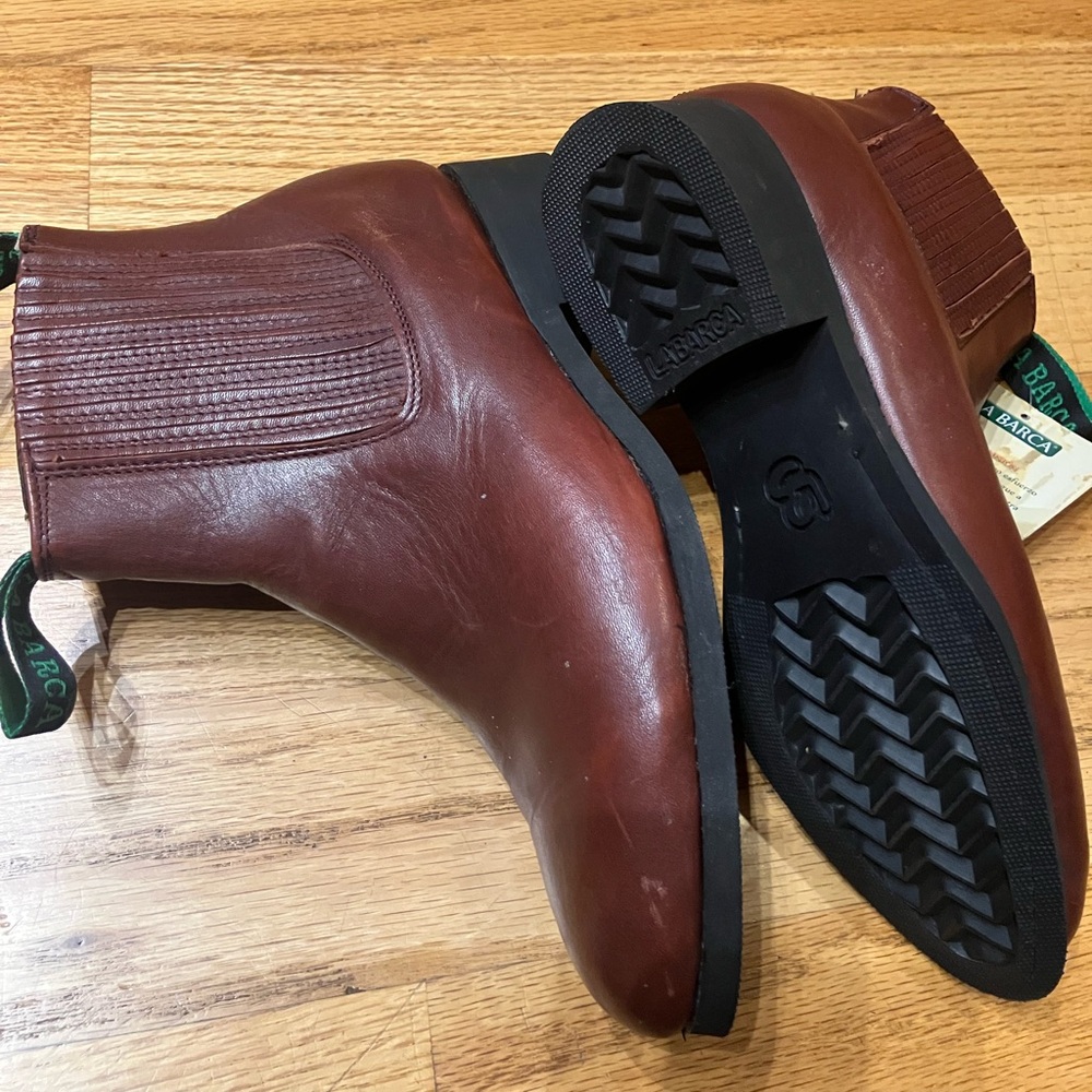 Leather Boots  / all weather SOLES
Make an offer!